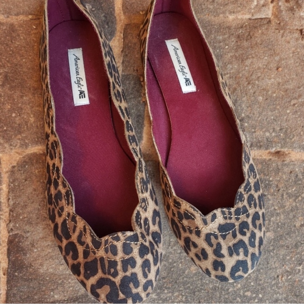 American Eagle flats sz 9